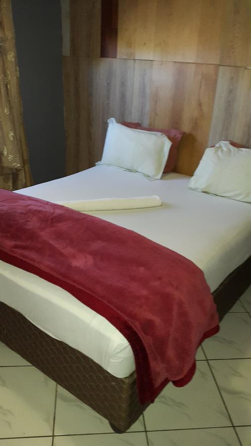 Royal Crown Guesthouse Johannesburg Luaran gambar