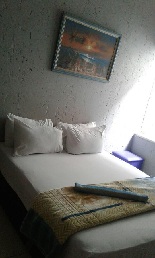 Royal Crown Guesthouse Johannesburg Luaran gambar